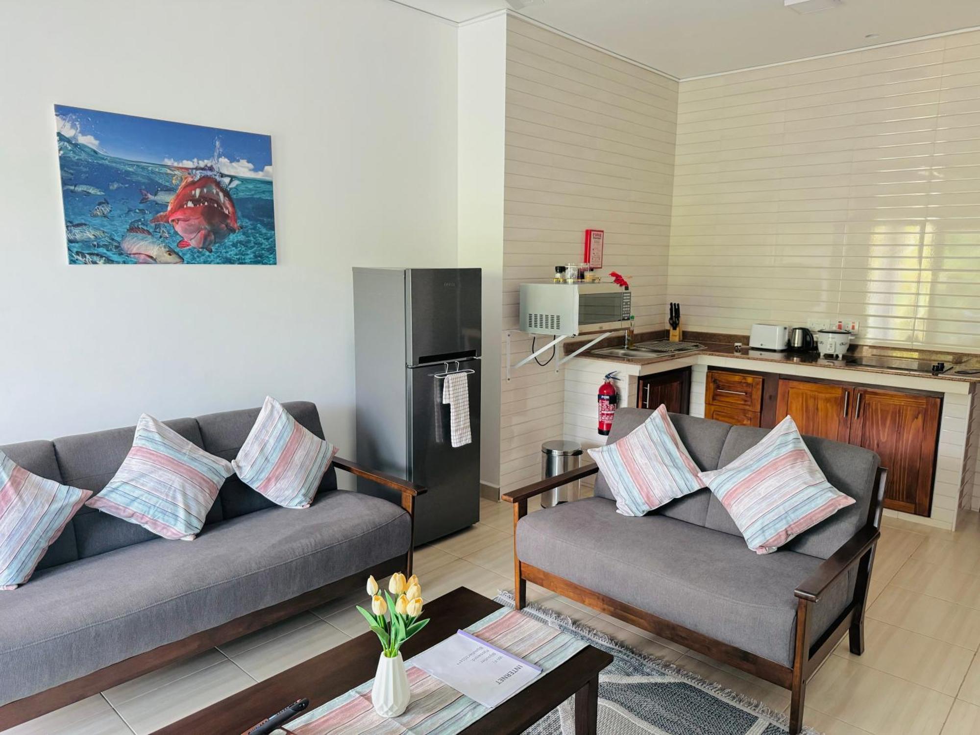 Bijoutier Apartments Grand Anse  Bagian luar foto