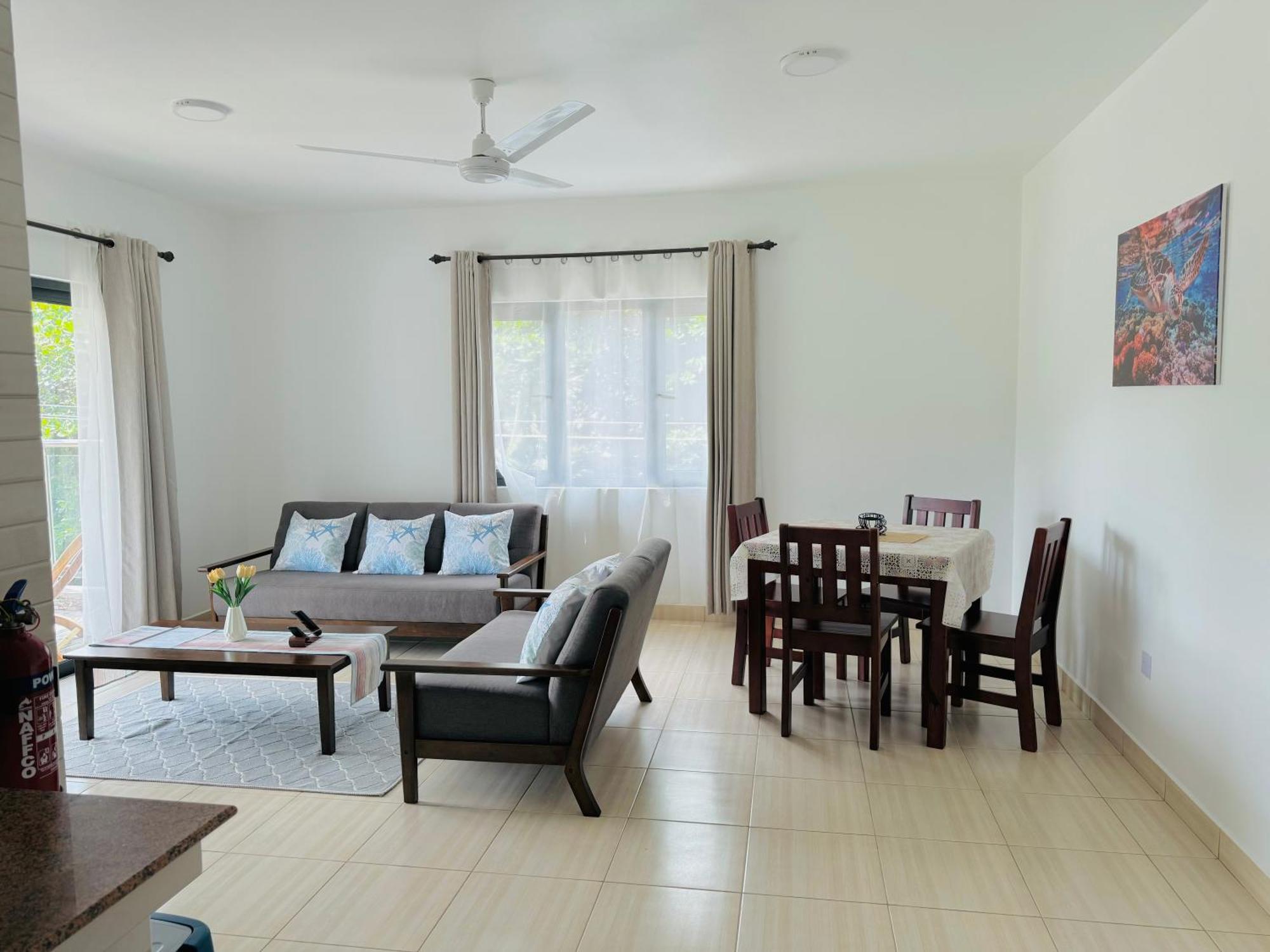 Bijoutier Apartments Grand Anse  Bagian luar foto