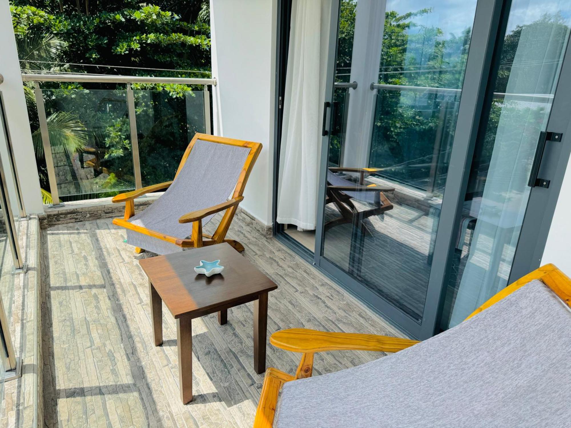 Bijoutier Apartments Grand Anse  Bagian luar foto