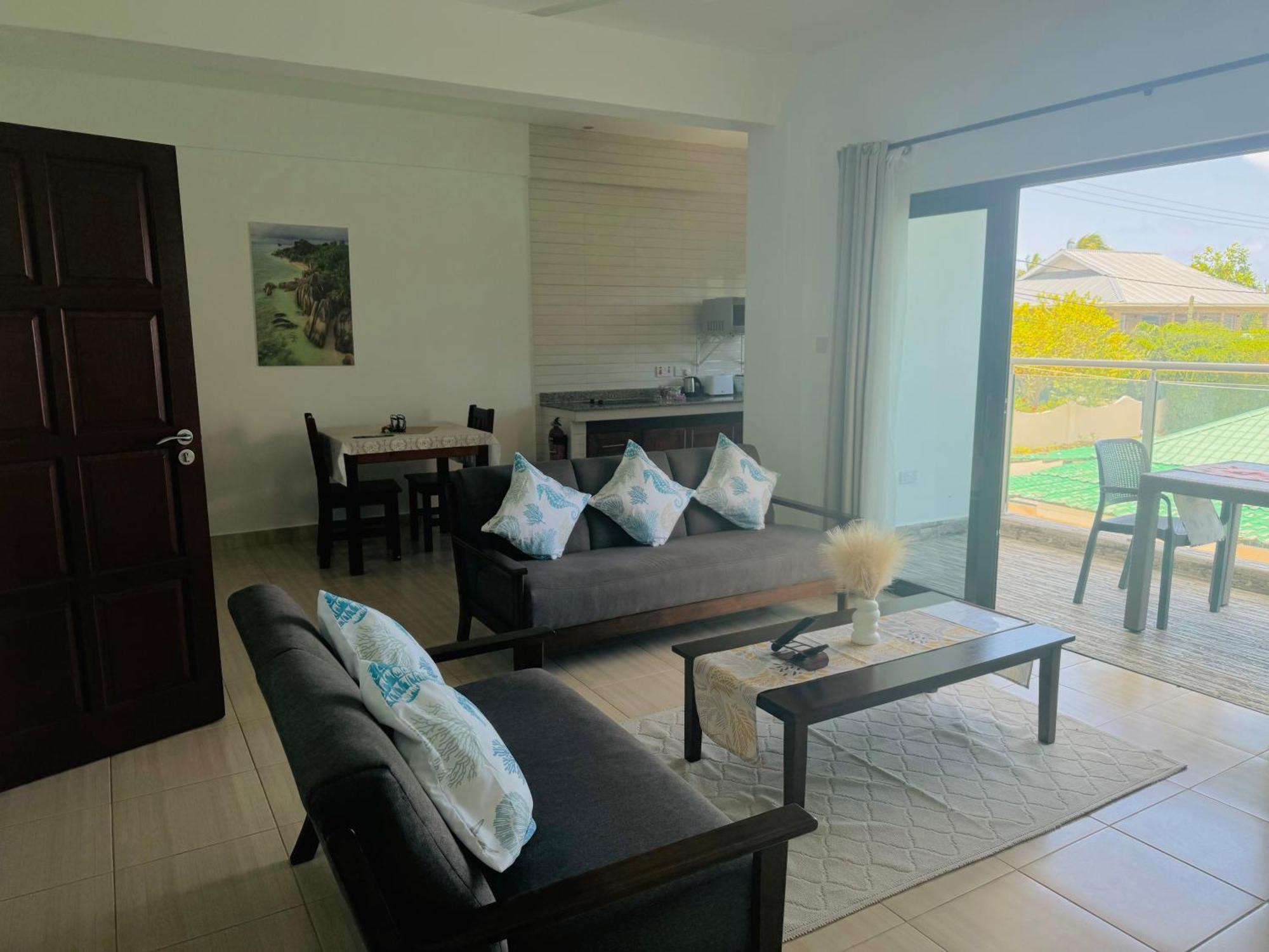 Bijoutier Apartments Grand Anse  Bagian luar foto
